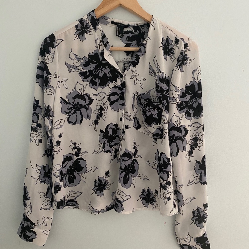 Brand New Forever 21 Flowy Shirt